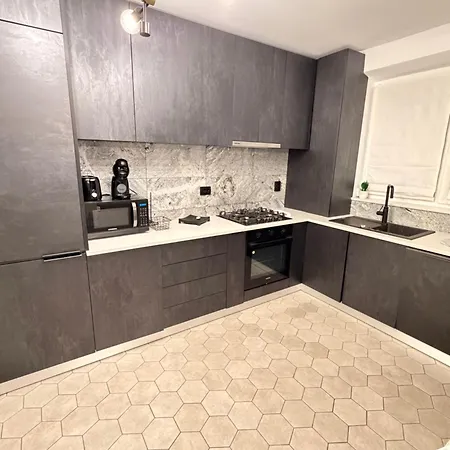 Tora Appartamento Craiova